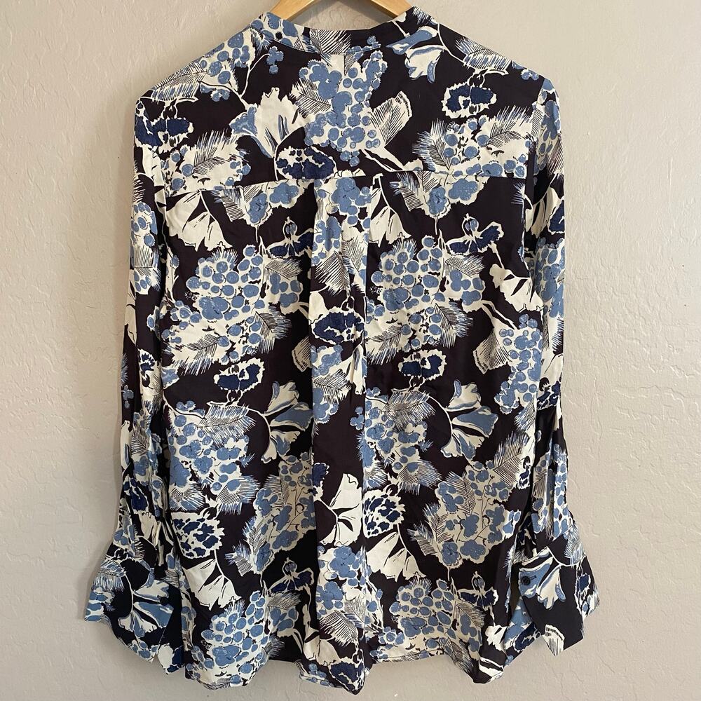 Reiss Mika Button Down Blouse Long Sleeve Womens Size 2 XS Floral Blue Career - Picture 2 of 11